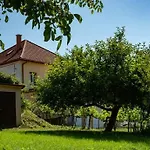 Lejlighed Hortenzia Vendeghaz Mór