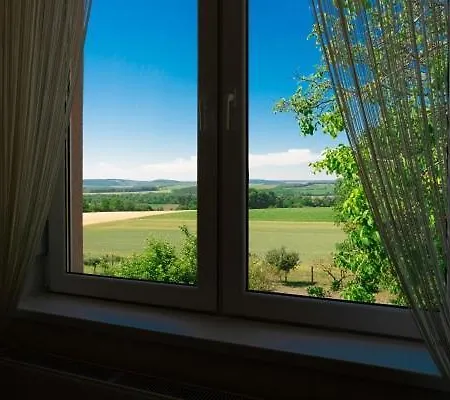 Hortenzia Vendeghaz Apartment