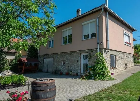 Apartment Hortenzia *